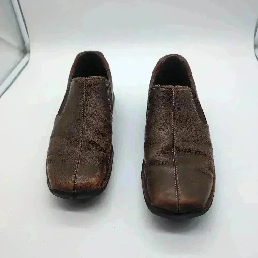 Cole Haan Zeno slip on Loafers distressed Brown Leather sz 9